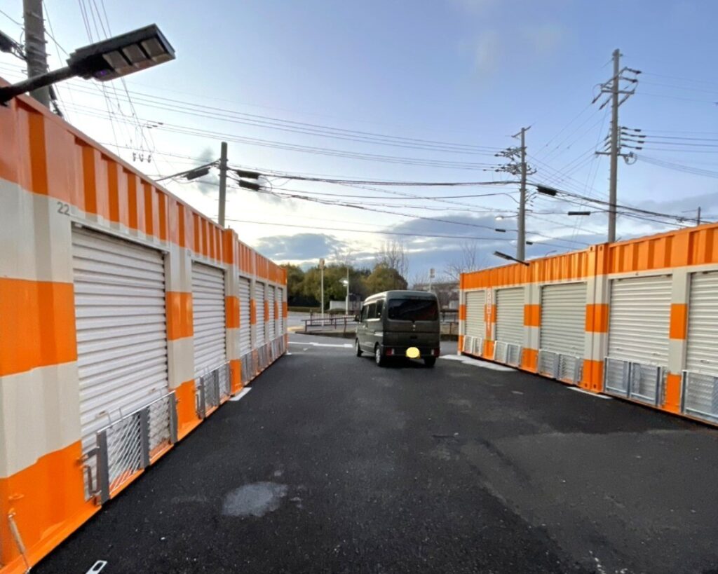 オレンジコンテナ枚方交北