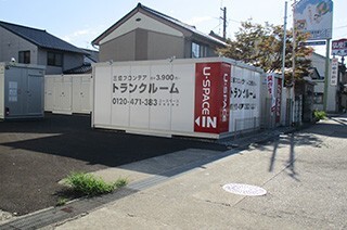 ユースペース 高岡駅南店外観