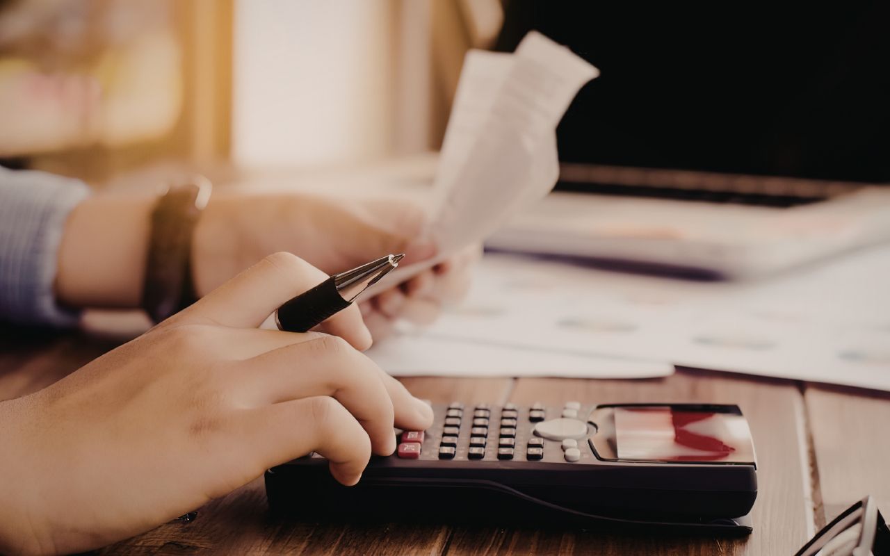 フランチャイズは1人でも運営できるのか